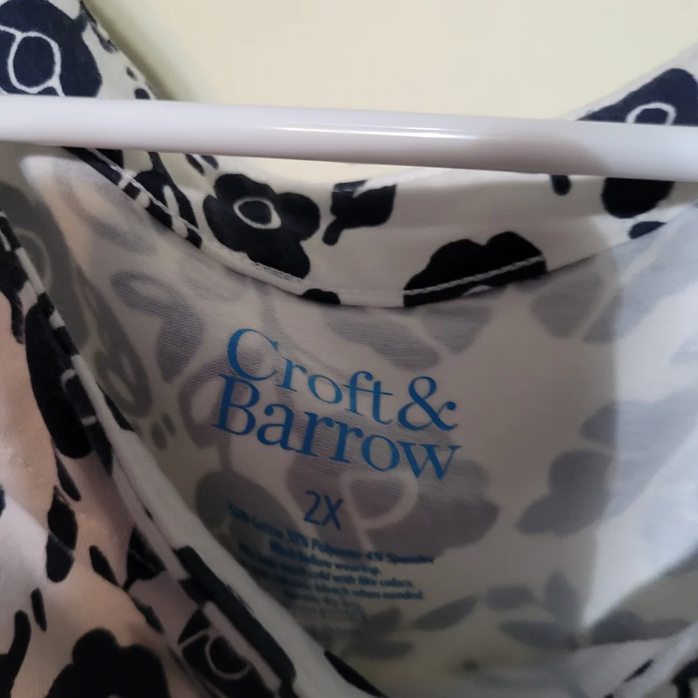 Elegant Black and White Patterned Women's Skirt - Picture 4 of 5